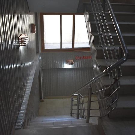 Hotel Kashmir Inn Rawalpindi Exterior photo
